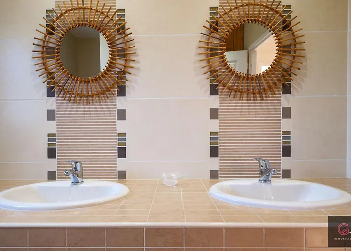 Contemporaine Avec Piscine à 8 Pers
